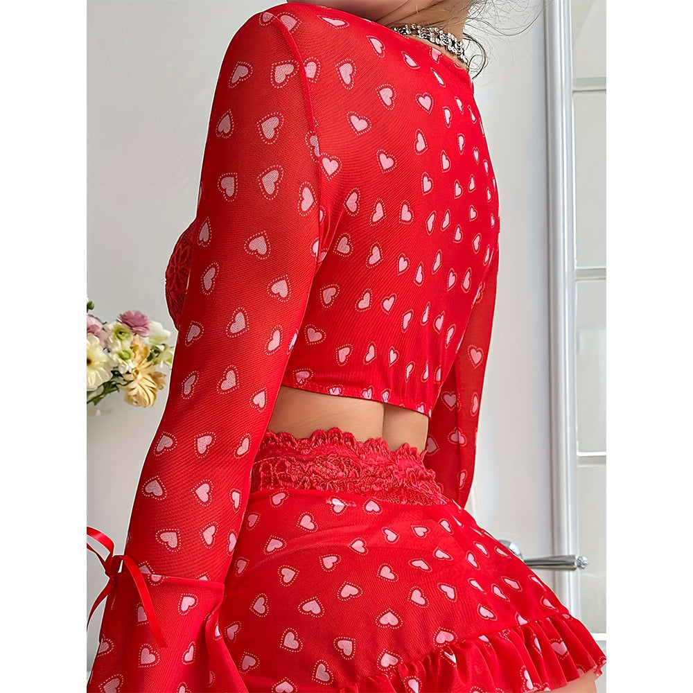 Sujetador, Falda y Tanga de Encaje con Flores de Corazones Rojos - Conjunto de Tres Piezas