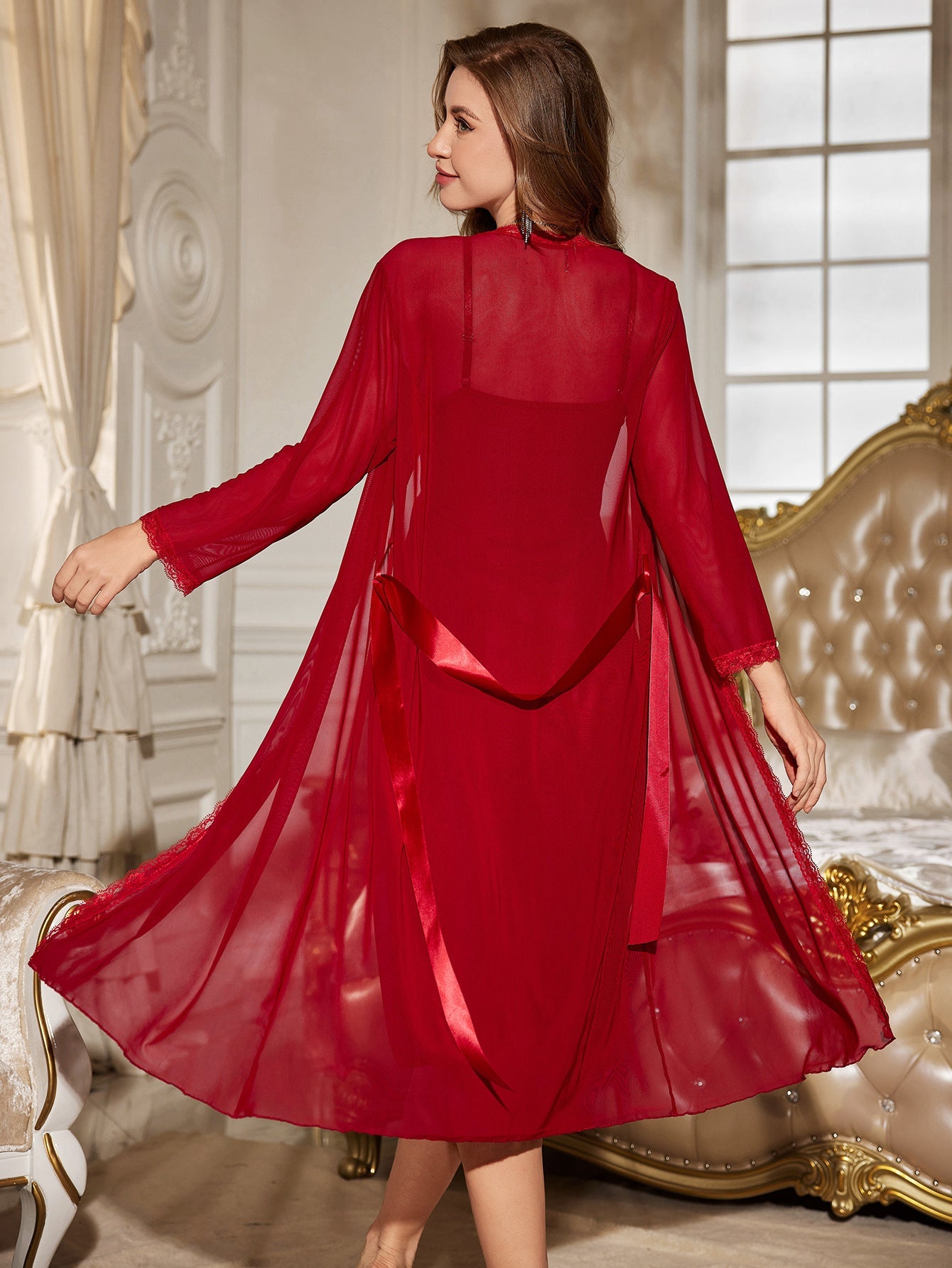 Traje sexy de camisón de encaje de malla para mujer