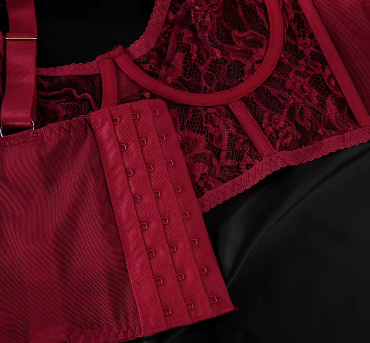 Conjunto de lencería Pasión Ardiente