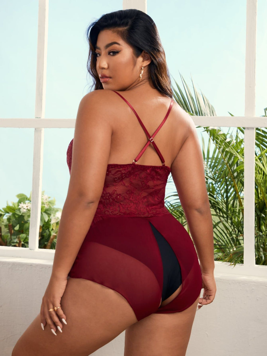 Conjunto de lencería de gran tamaño de una pieza, transparente, sin entrepierna, sexy y tentadora.