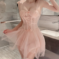 Vestido transparente de encaje