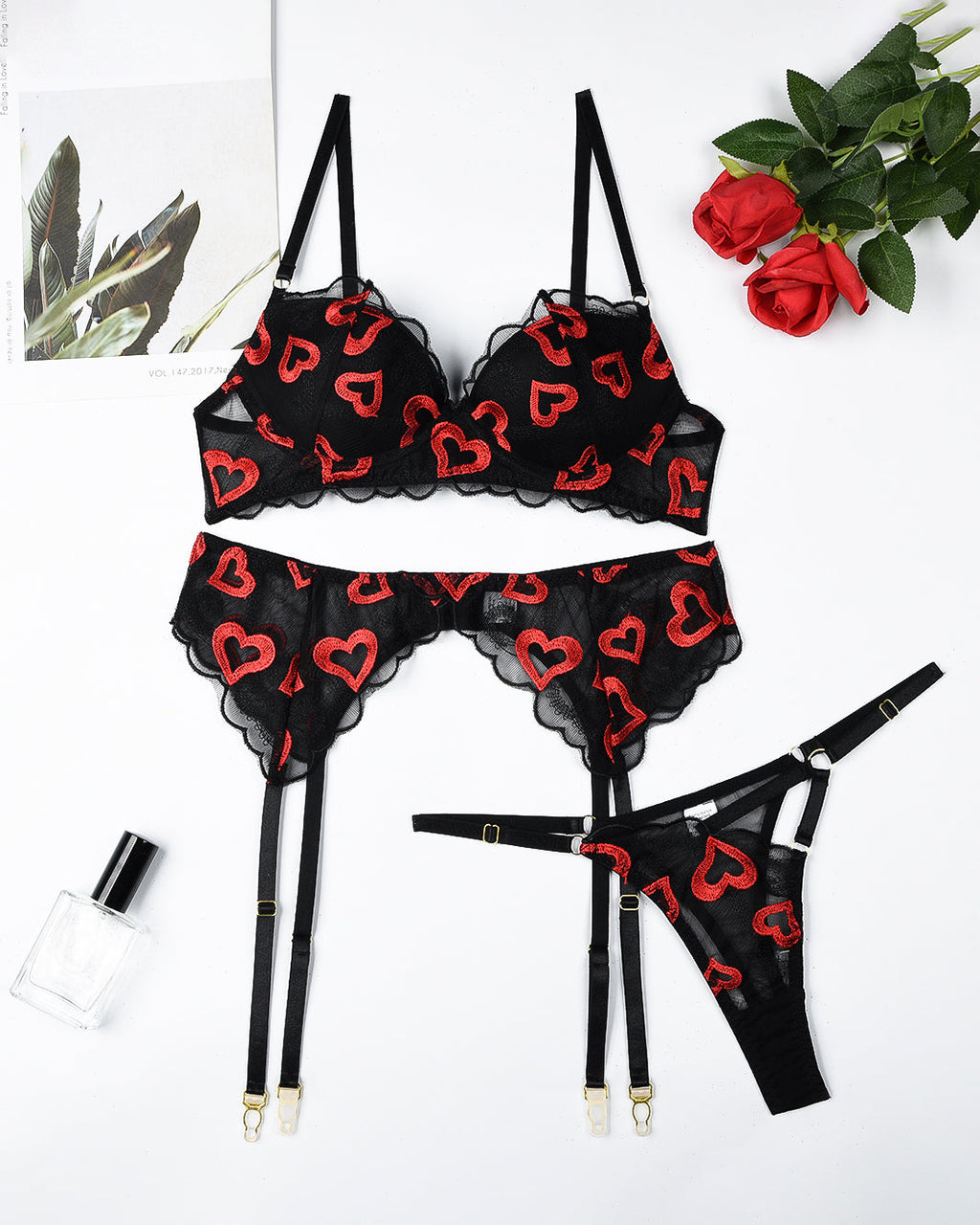 Conjunto de estampados bordados con ligueros