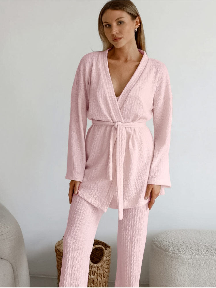 Conjunto de bata y pantalón largo a rayas holgados