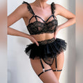 Conjunto de encaje sexy con hilo dorado, falda esponjosa de tres capas.