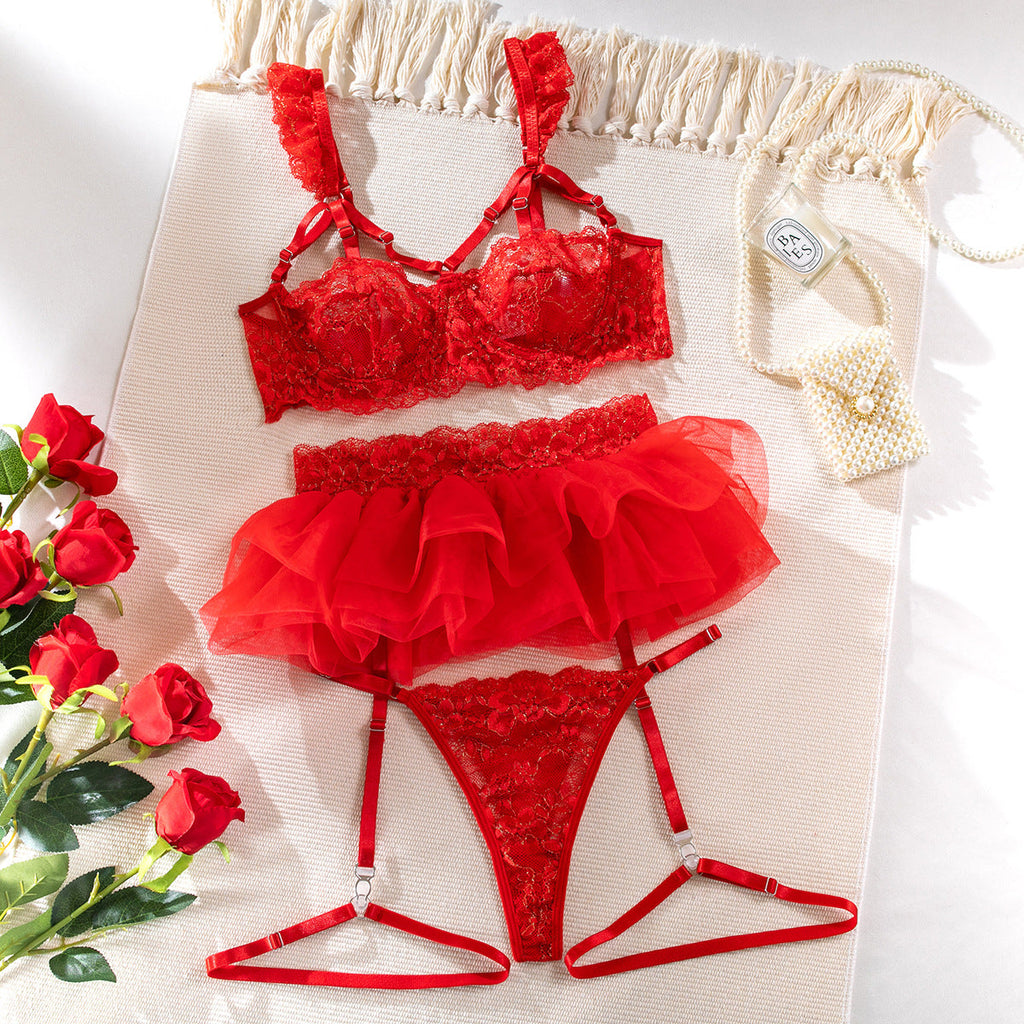 Conjunto de encaje sexy con hilo dorado, falda esponjosa de tres capas.