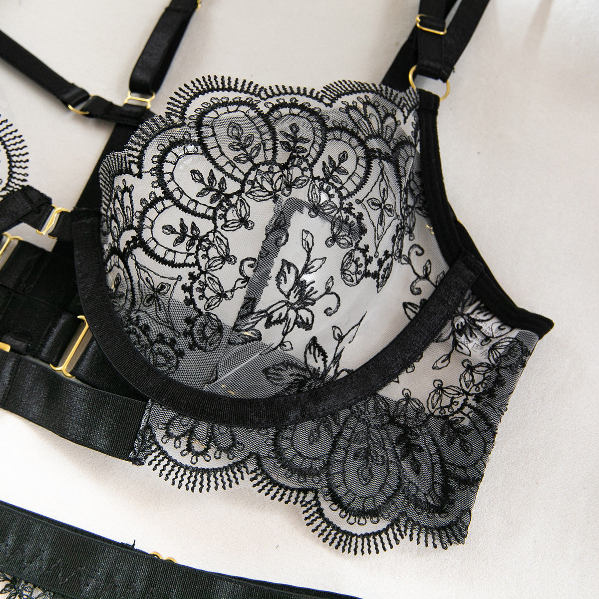 Conjunto de Lencería Sexy de 5 Piezas con Encaje Floral Negro y Liguero con Broches para Medias